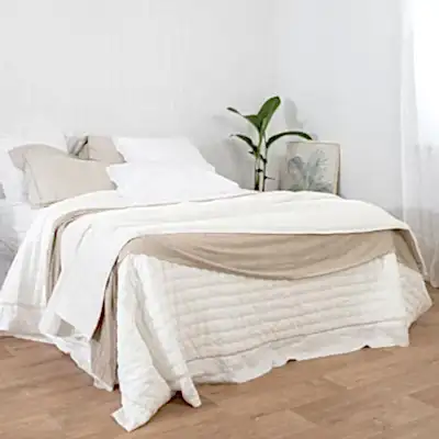 Lux Silk Velvet Throw - Pearl